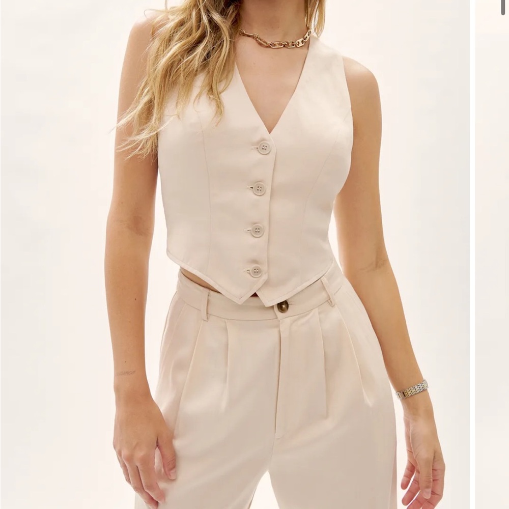 Reformation Devin Vest